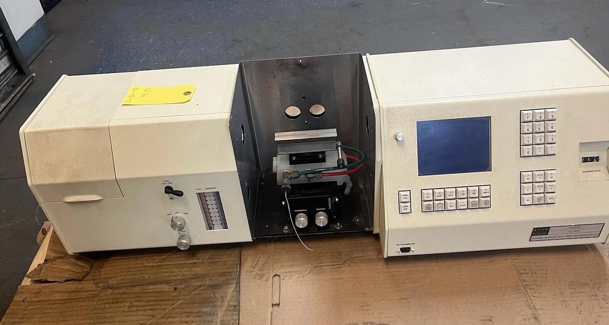 Used BUCK SCIENTIFIC,210-VGP,ATOMIC ABSORPTION SPECTROPHOTOMETER