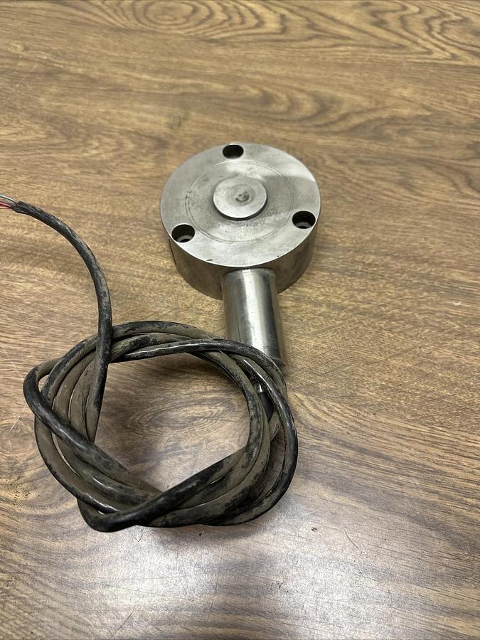 Used Sensotec,5923-01-01,Load Cell 30000 lb