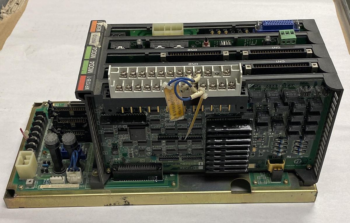 Used Yaskawa,JANCD-MBB02-1,RACK BACKPLAIN