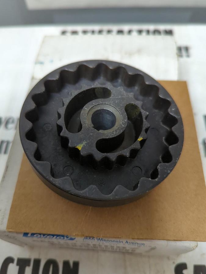 LOVEJOY,36057,5J FLNG 1/2 1/8X1/16 KW COUPLING FLANGE NOS
