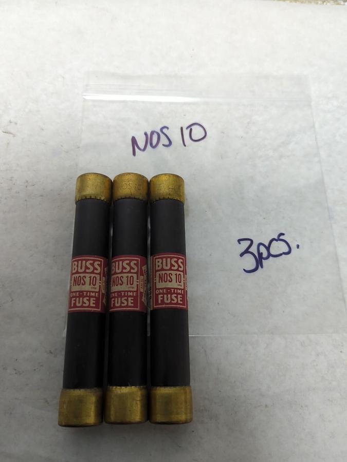 Used COOPER BUSSMANN,NOS-10,ONE-TIME 10 AMP FUSE LOT OF 3 PRE-OWNED