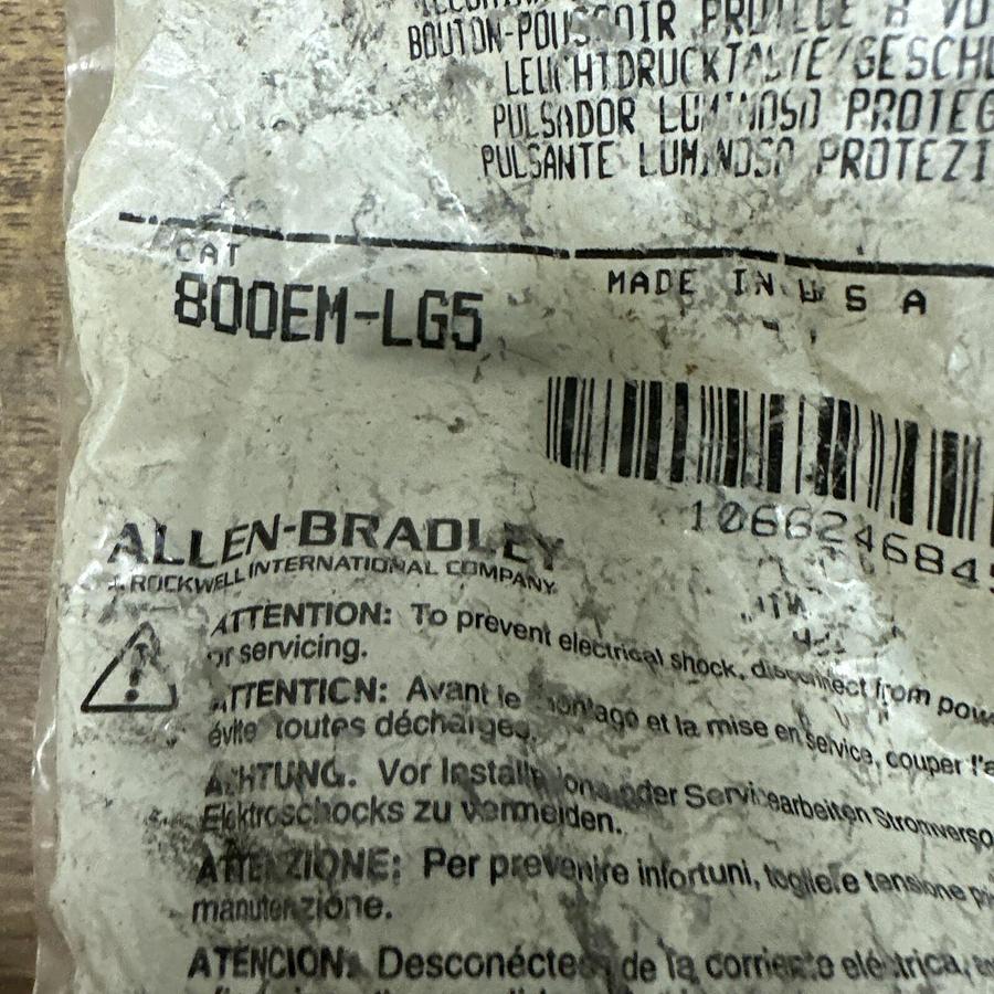 Used Allen-Bradley,800EM-LG5,Guarded Amber Push Button