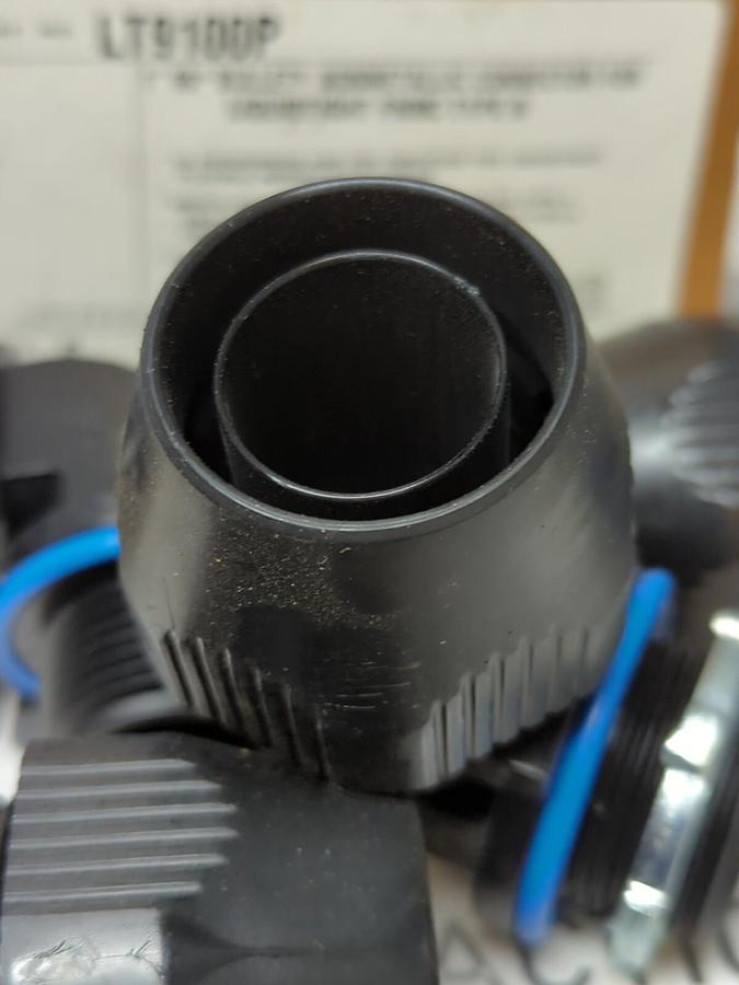 THOMAS & BETTS,LT9100P,CONDUIT CONNECTORS 1 INCH 90 DEG BOX OF 5 NOS