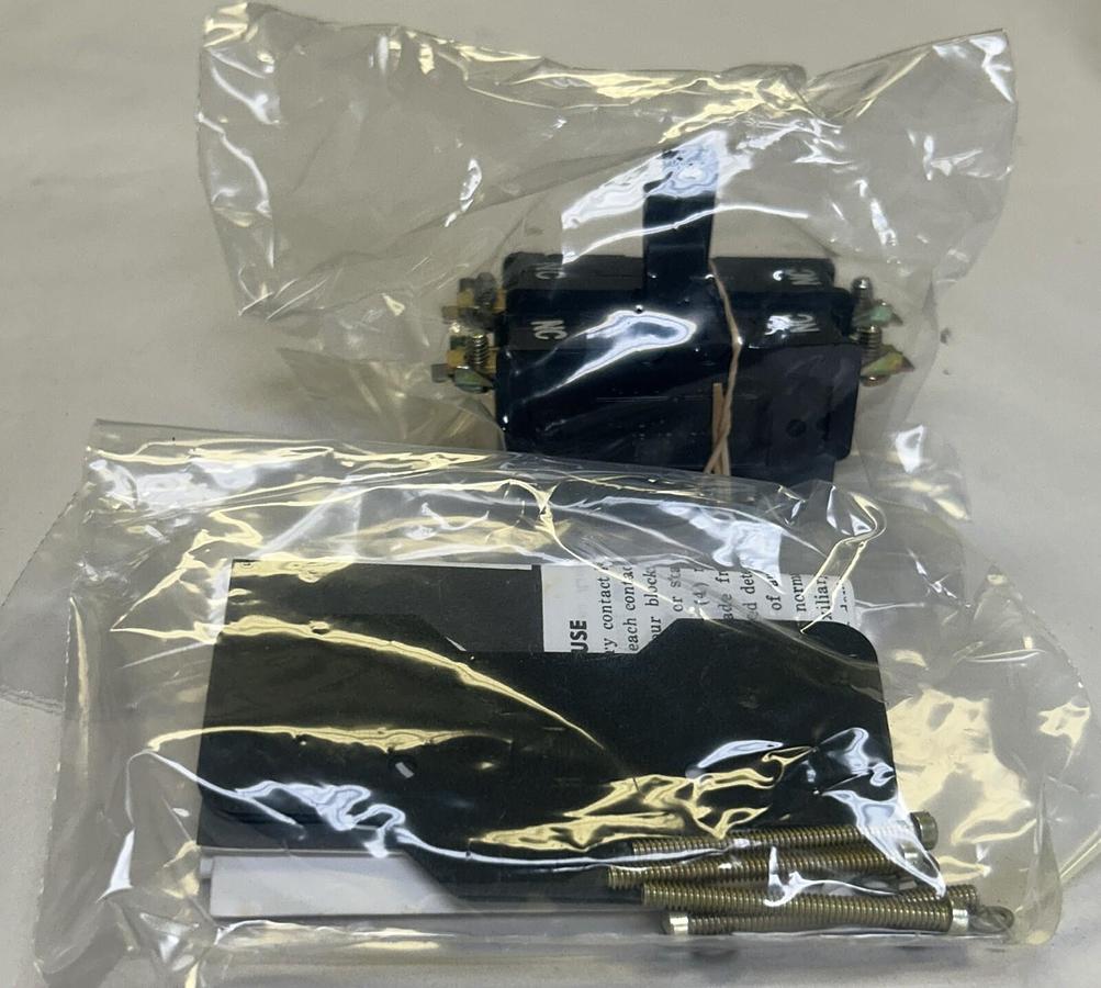 Used GENERAL ELECTRIC,105X300N,AUXILIARY CONTACT KIT NEW