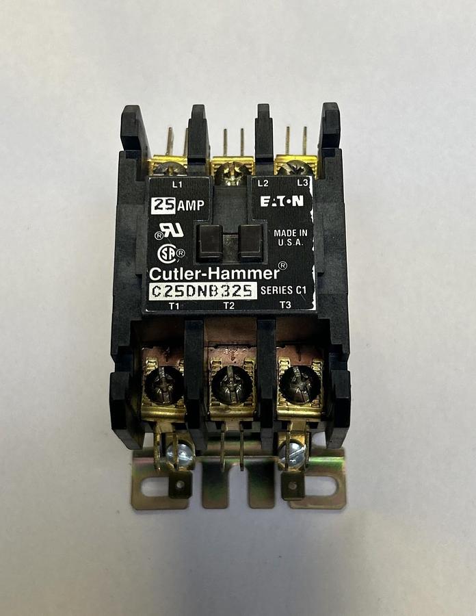 Used CUTLER-HAMMER,C25DNB325,CONTACTOR
