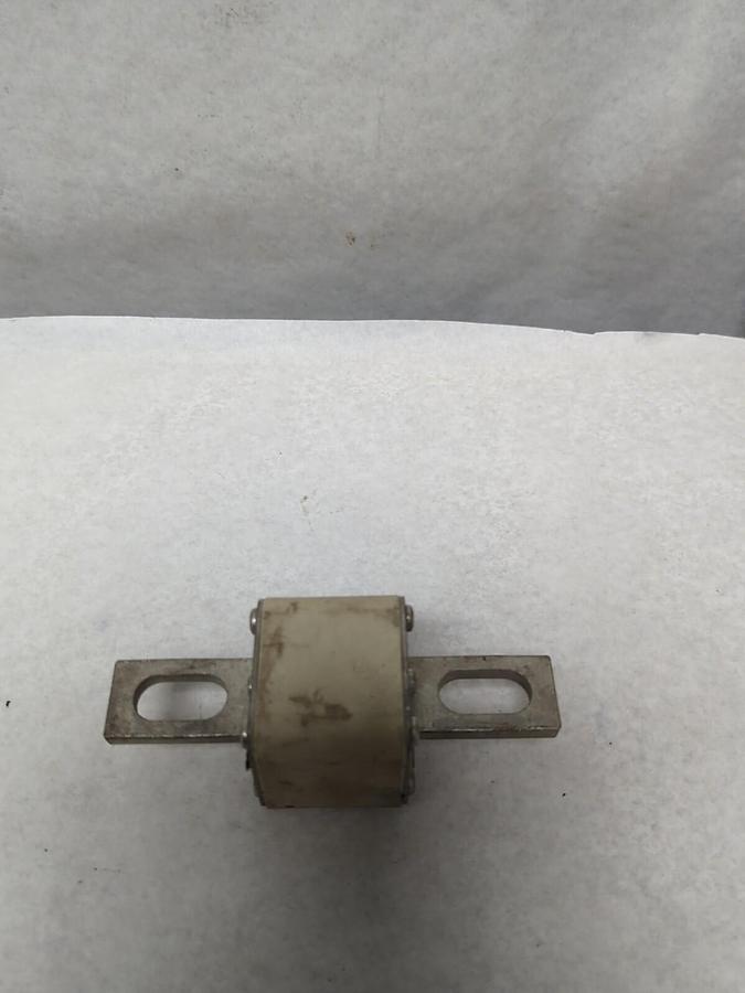 Used BUSSMANN,170M4609,SEMI-CONDUCTOR 250 AMP FUSE PRE-OWNED