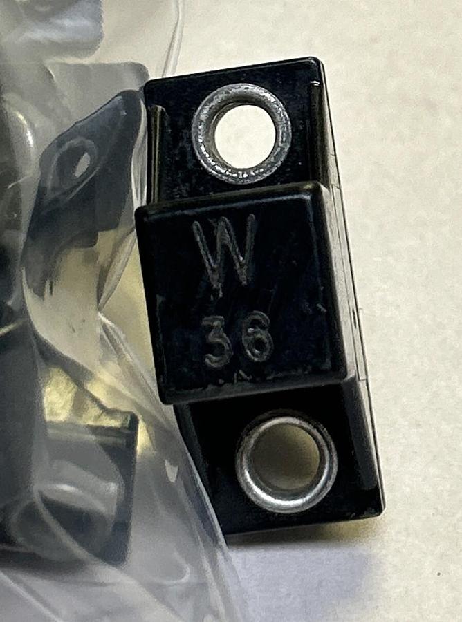 Used ALLEN BRADLEY,W36,THERMAL OVERLOAD HEATER ELEMENT LOT OF 27