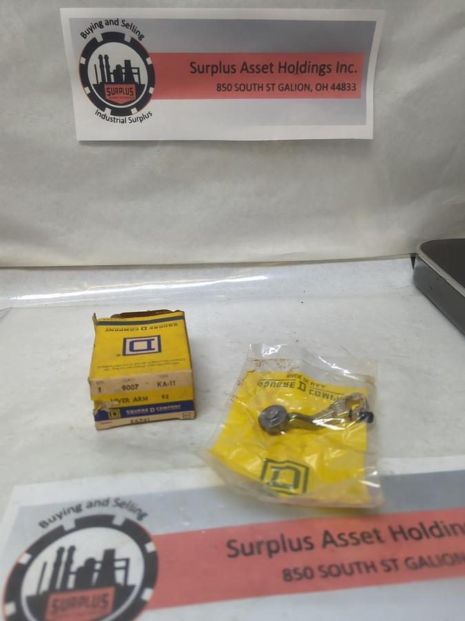 SQUARE D,9007 KA-11,ROLLER LEVER ARM TYPE KA-11 NOS