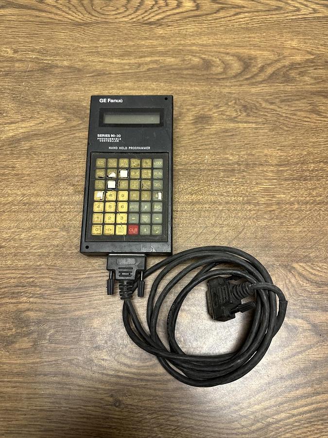 Used GE Fanuc,IC693PRG300C,Series 90/30 Hand Held PLC Programmer