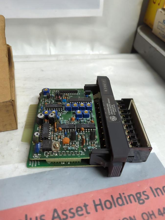 GE,IC610MDL166A,ANALOG OUTPUT MODULE 2 CIRCUITS NOS