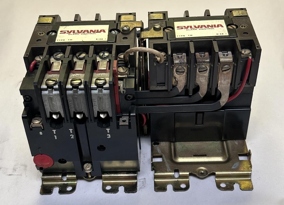 Used SYLVANIA,T30U031,REVERSING STARTER SIZE 1 27A 600V