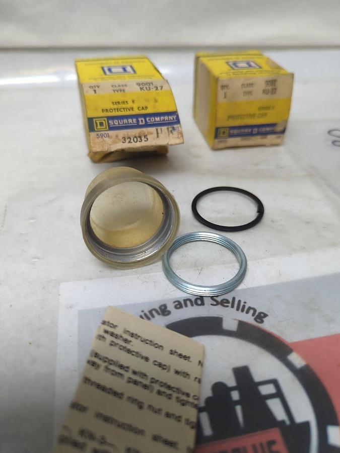 SQUARE D,9001 KU-27,PROTECTIVE CAP LOT OF 2 NOS