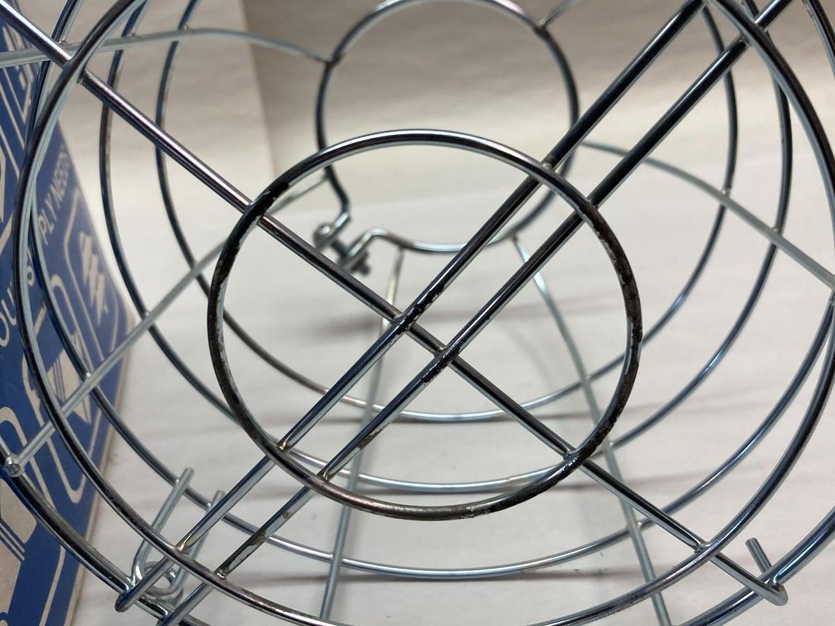 Stonco,Catalog 80,Wire Guard for 150L Lampholder