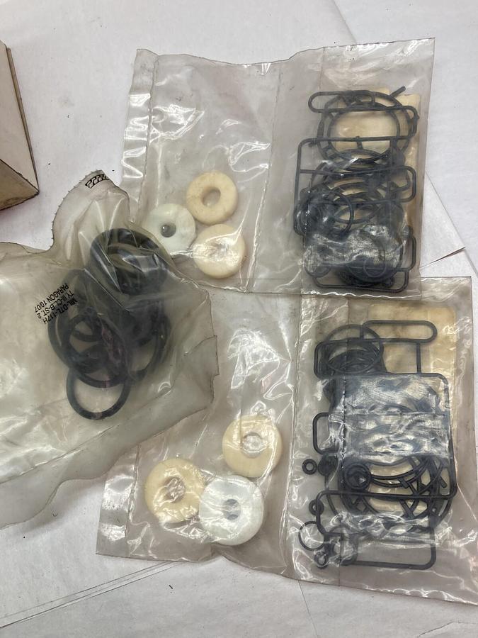 Trelleborg,RS1300250-T10N,Stepseal K/KR Assembly