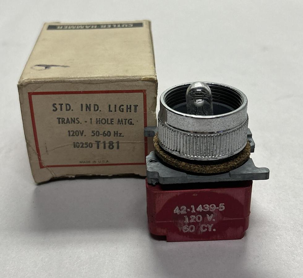 Used CUTLER HAMMER,10250T181,INDICATOR LIGHT NEW