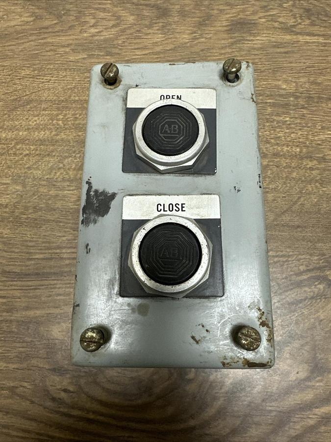 Used Hoffman,E-2PB,Enclosure with (2) A-B 800T-XA Pushbuttons