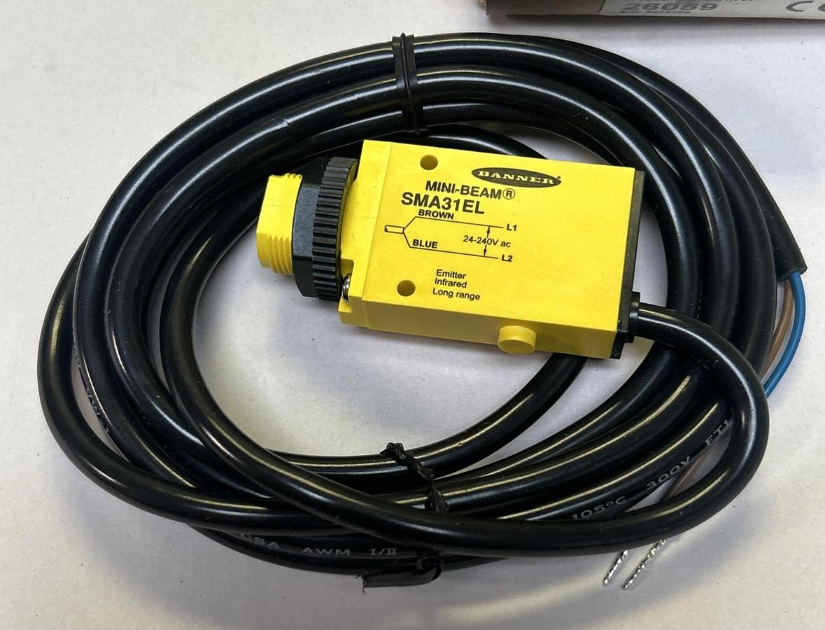 BANNER ENGINEERING,SMA31EL,PHOTOELECTRIC SENSOR EMITTER NEW