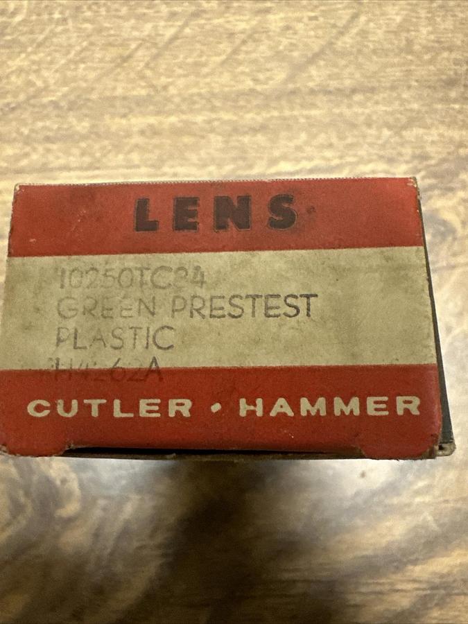 Cutler Hammer,10250TC24,Green Pretest Lens LOT of 2