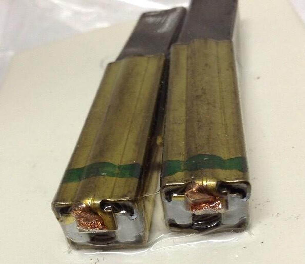 Unbranded,305994,Contact Carbon Motor Brushes 3349451 LOT OF 5 Sets