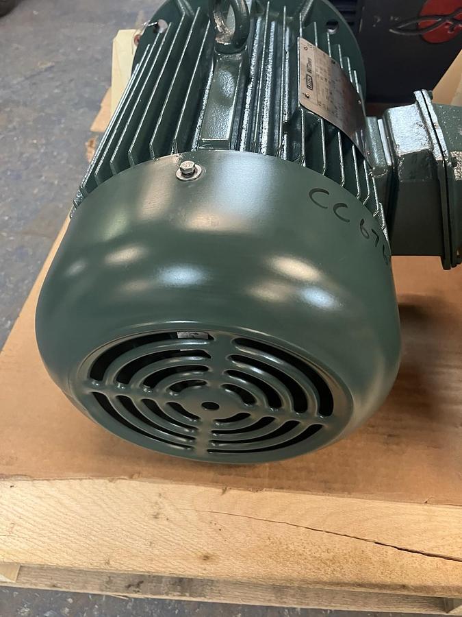 LEESON,170159.60,WATTSaver MOTOR 10HP 3540RPM 215T 3PH