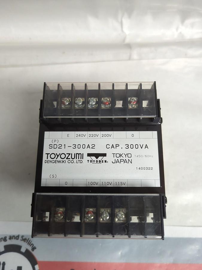 Used TOYOZUMI,SD21-300AZ,TRANSFORMER CAP 300VA PRE-OWNED