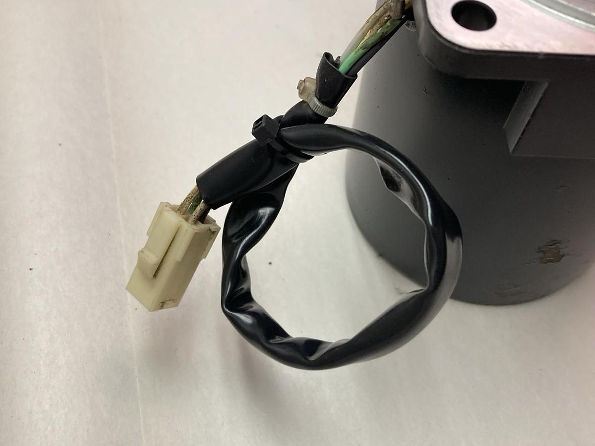 Used Oriental Motor,UBM540-403,3-Phase Motor 40W 50/60Hz