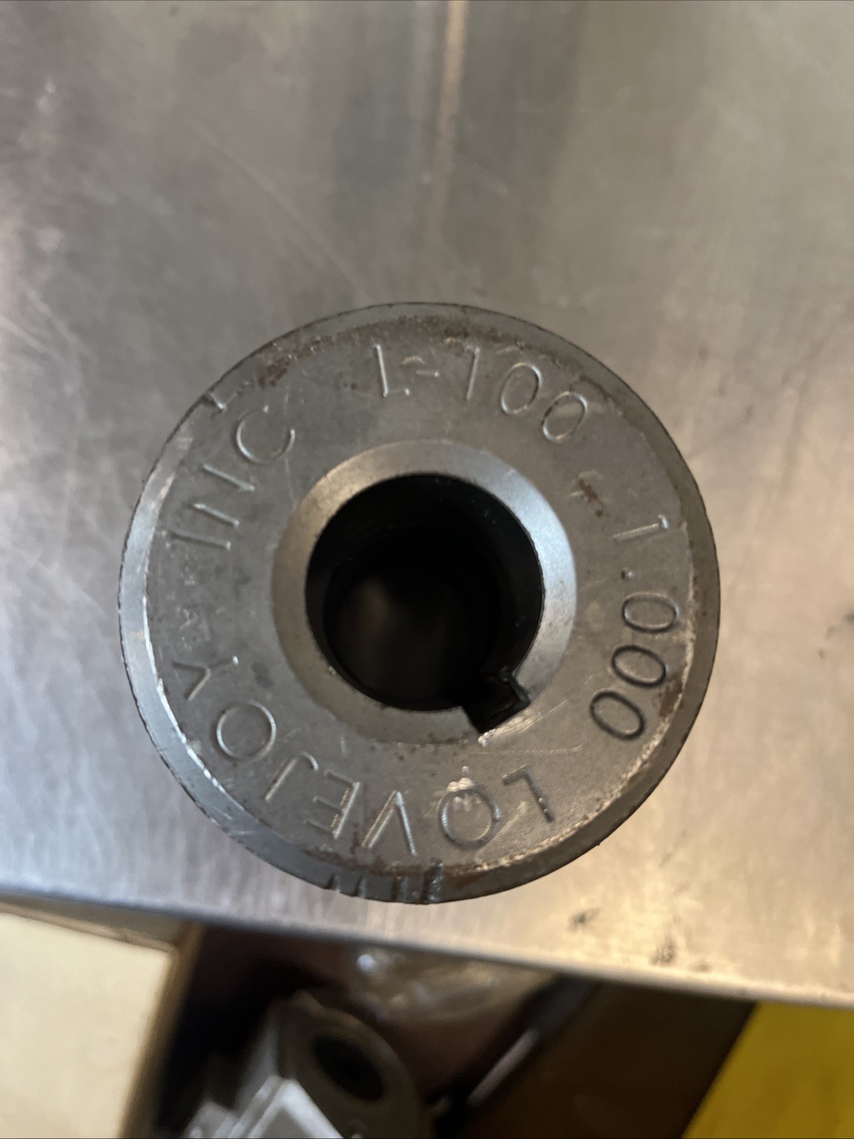 LOVEJOY,L100,COUPLING 1"X1.125" WITH SPYDER INSERT