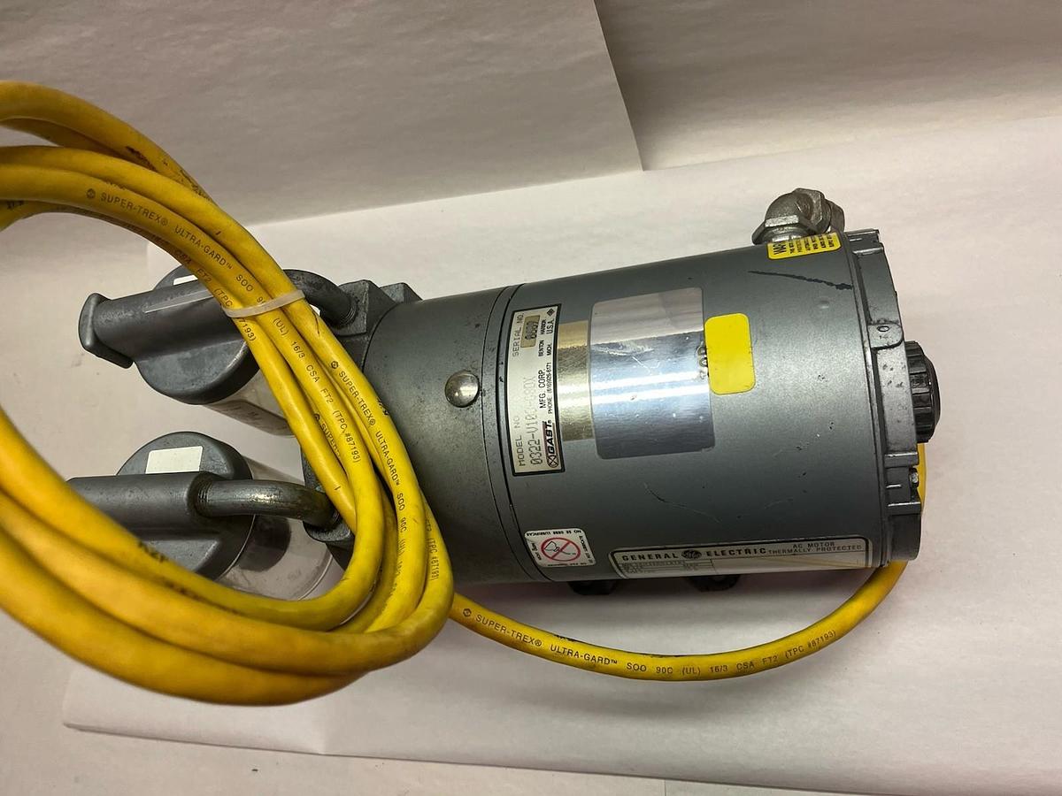Used GAST,0322-V103-G8DX,VACUUM PUMP GE 5KH33DN137BX 1/6HP 115V 1PH