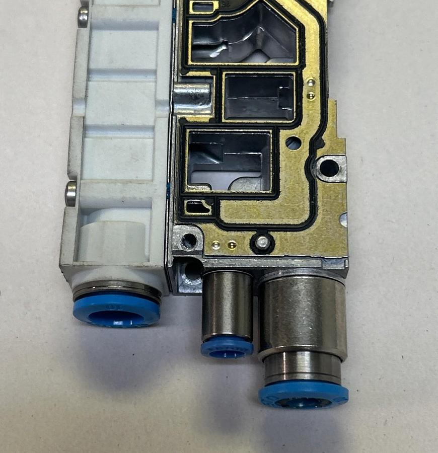 Used FESTO,VMPA-AP,REGULATOR PLATE