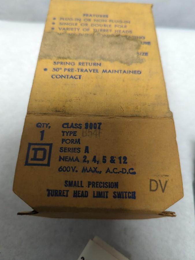 SQUARE D,B54F,TURRET HEAD LIMIT SWITCH CLASS 9007 SERIES A NOS