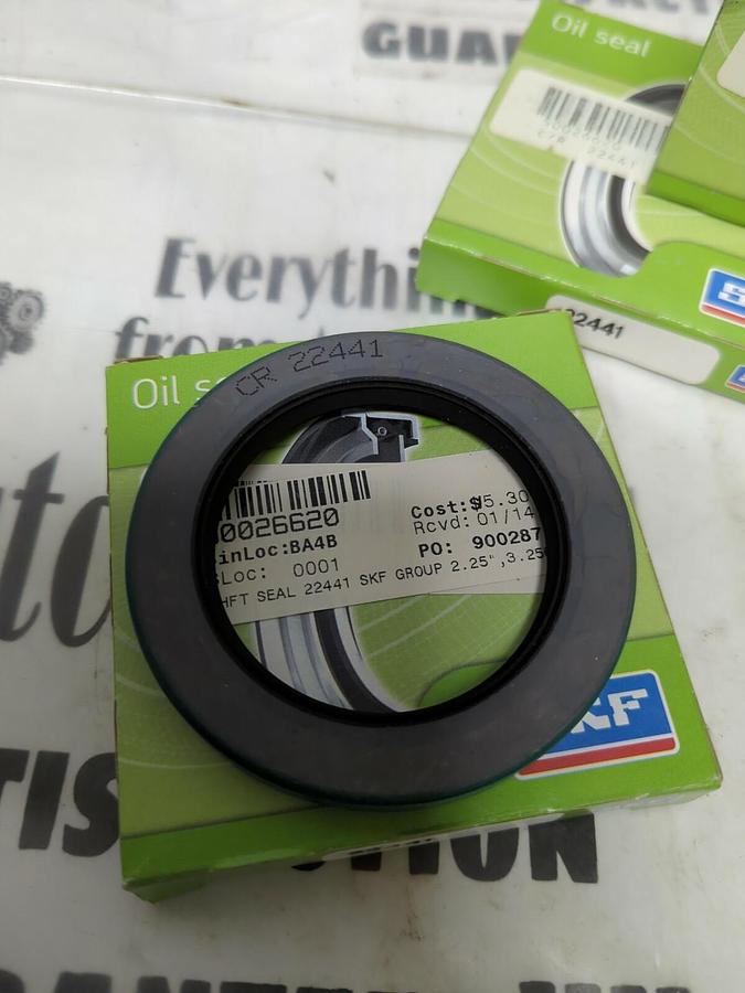 SKF,22441,OIL SEAL 2.25 IN X 3.256 IN LOT OF 4 NOS