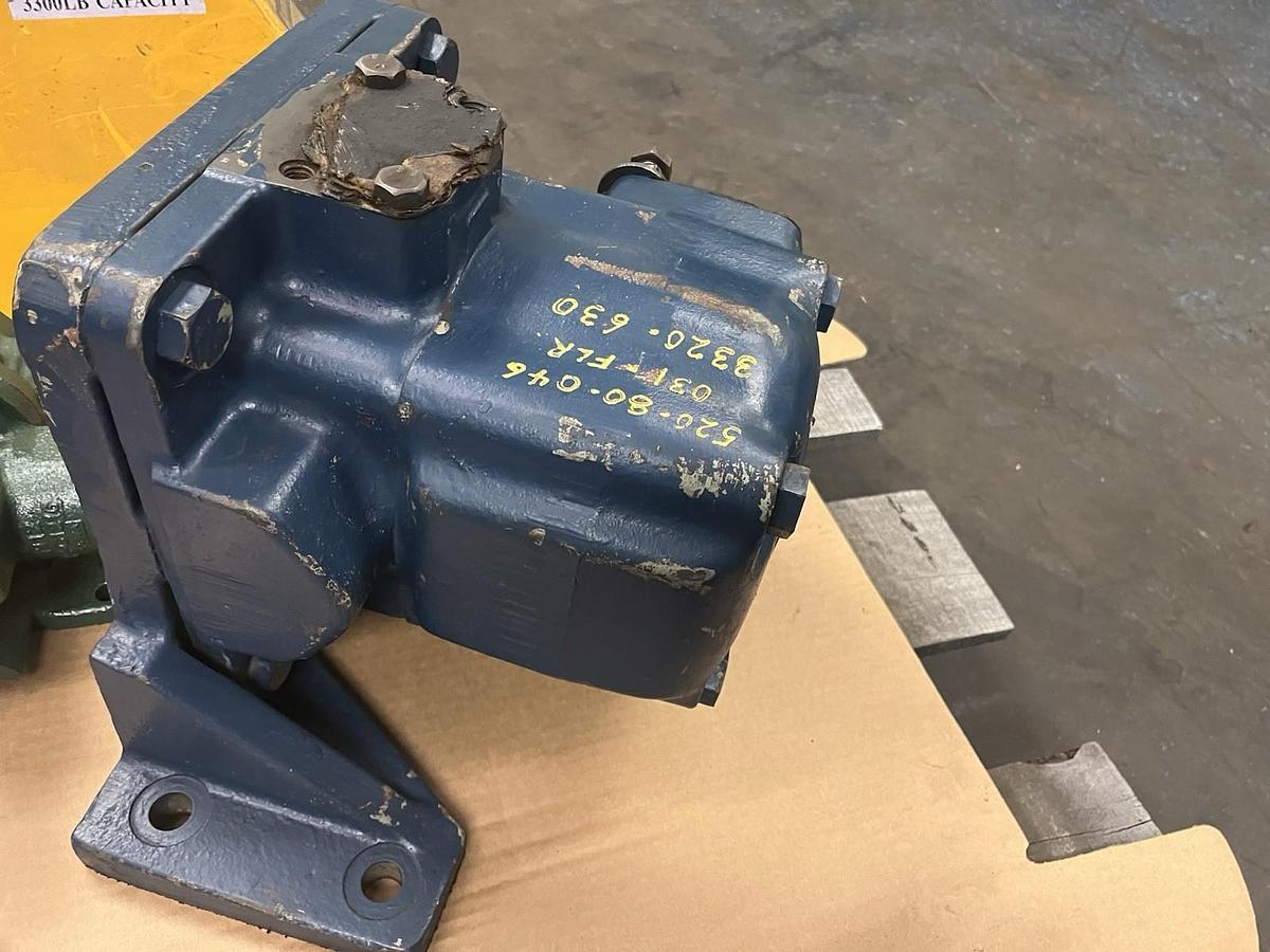 Used VICKERS,50V-109A-1A11-132,HYDRAULIC VANE PUMP