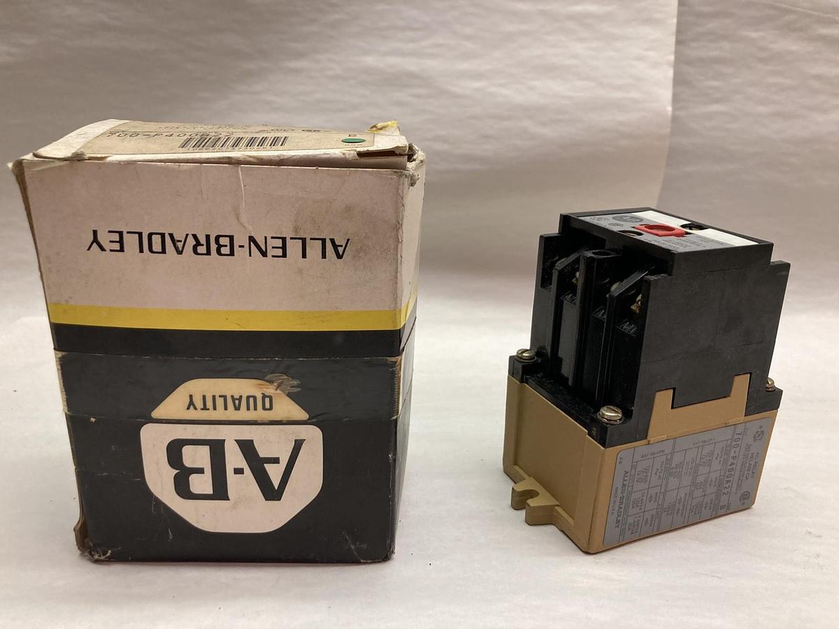 Allen-Bradley,700-P400A22,AC Relay Control Ser B