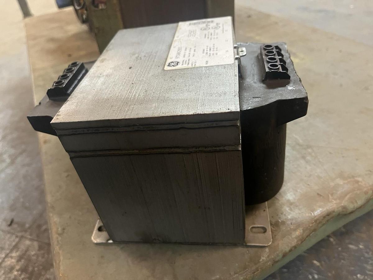 Used GE,9T58K2935,TRANSFORMER 3KVA HV 240X480 LV 120X240 1PH