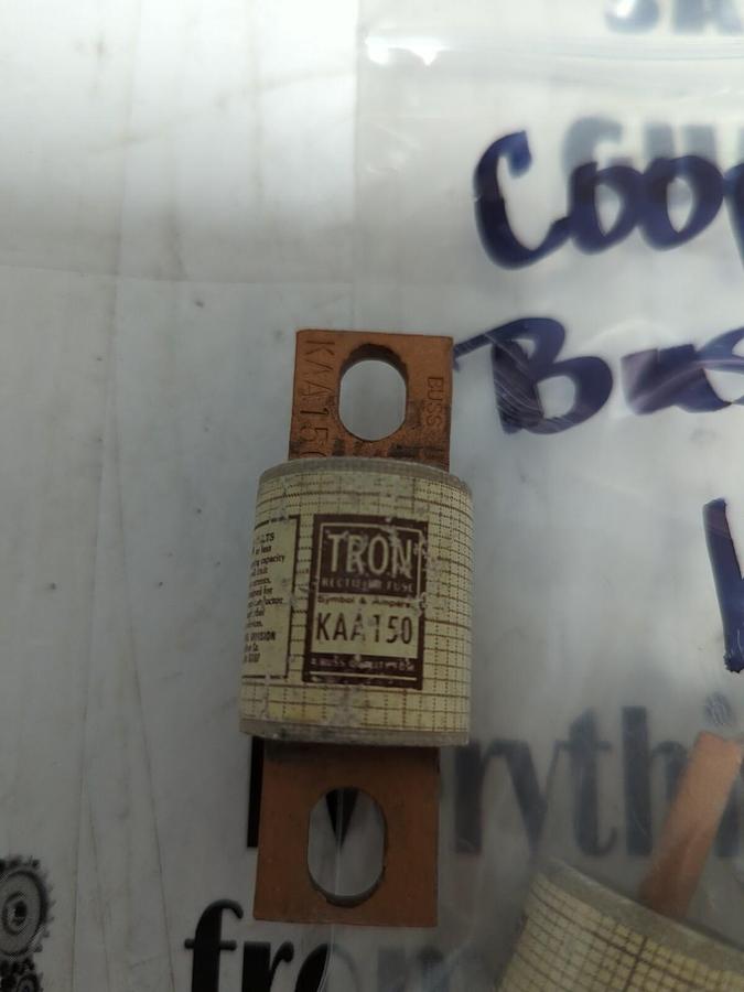 COOPER BUSSMANN,KAA-150,TRON 150 AMP FUSES LOT OF 8 NOS