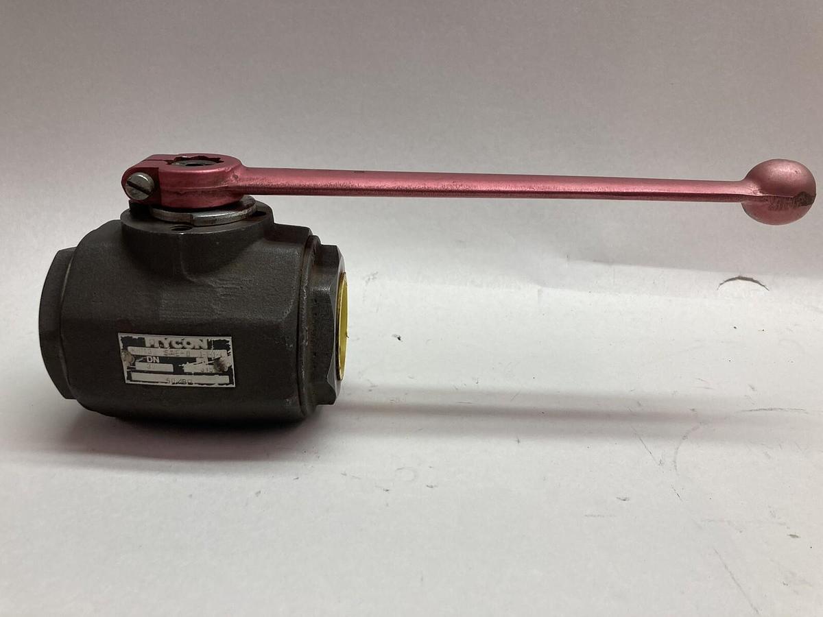 Used Hycon,KHM32 SAE-0 1-1-1-4,Control Valve