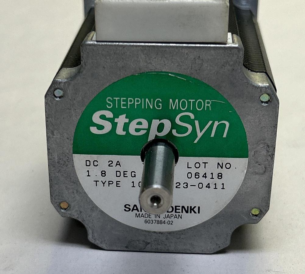 Used SANYO DENKI,103H7823-0411,STEPPING MOTOR