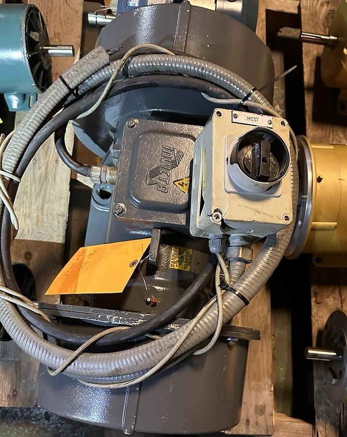 Used Invicta,BL40-27/6 209343,Vibrator Unit 1152RPM 1800W 480V Class F