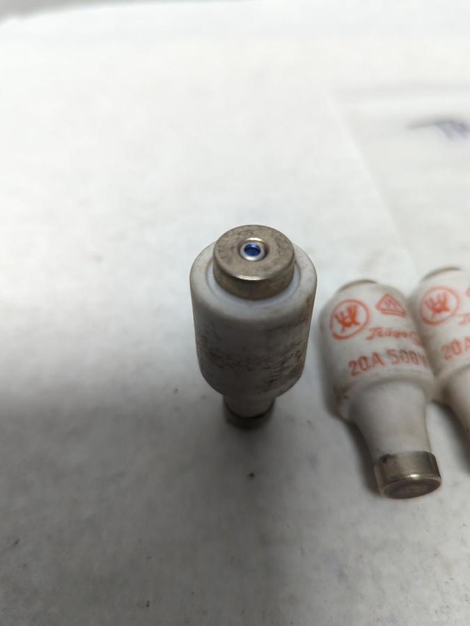 Used TRAGA,20/500,CERAMIC BOTTLE FUSE LOT OF 3 PRE-OWNED