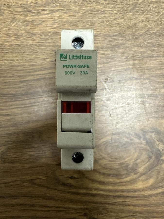 Used Littlefuse,LPSC-ID CH,600 V 30Amp Fuse Holder
