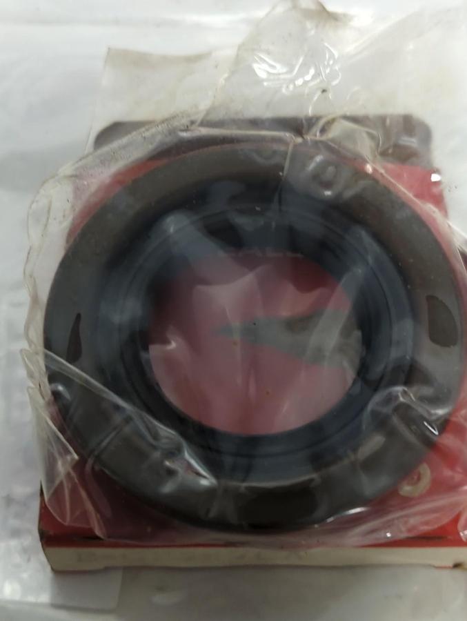 FEDERAL MOGUL,EG3747CAS,OIL SEAL LOT OF 2 NOS