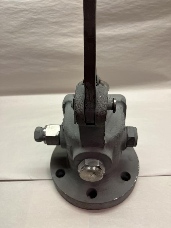 Used CLYDE BERGEMANN,BP352226-000A,POPPET VALVE 600Lb 2-3/8FT 1.188 SIDE PORTS