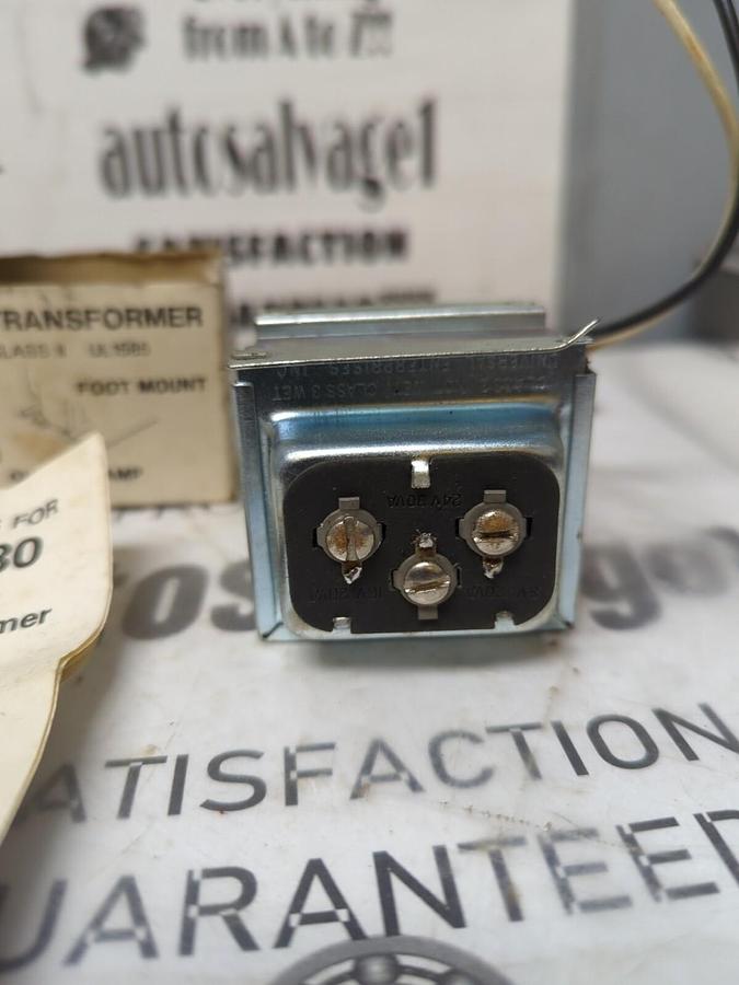 UNIVERSAL ENTERPRISES,UL1585,FOOT MOUNT TRANSFORMER 120 VAC 50/60HZ NOS