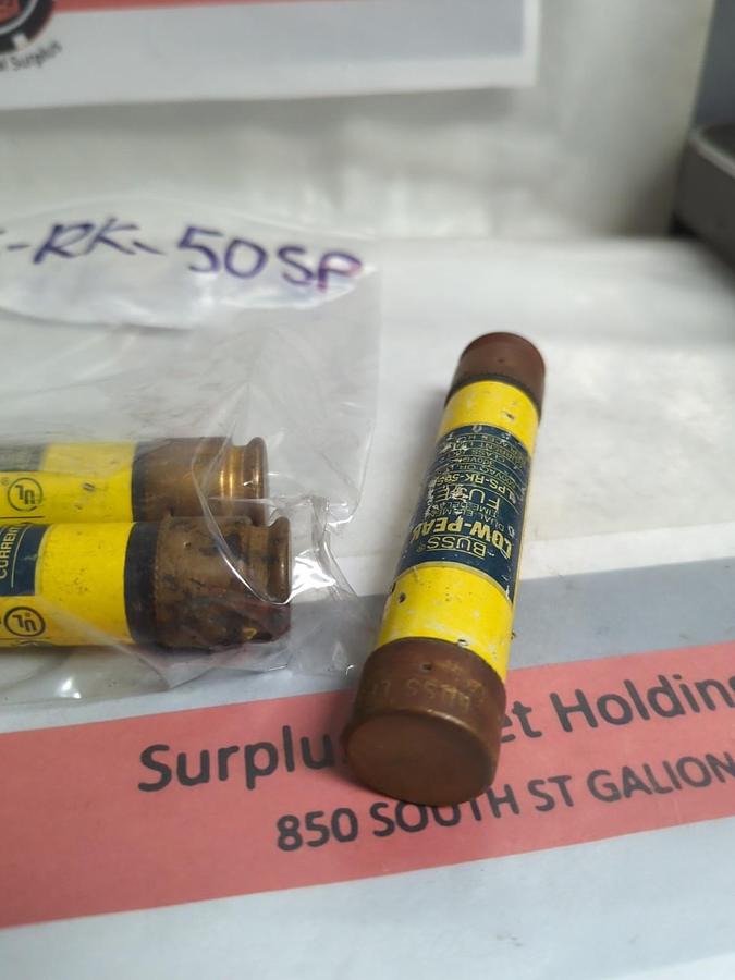 Used COOPER BUSSMANN,LPS-RK-50SP,LOW-PEAK FUSE 50 AMP LOT OF 3 PRE-OWNED