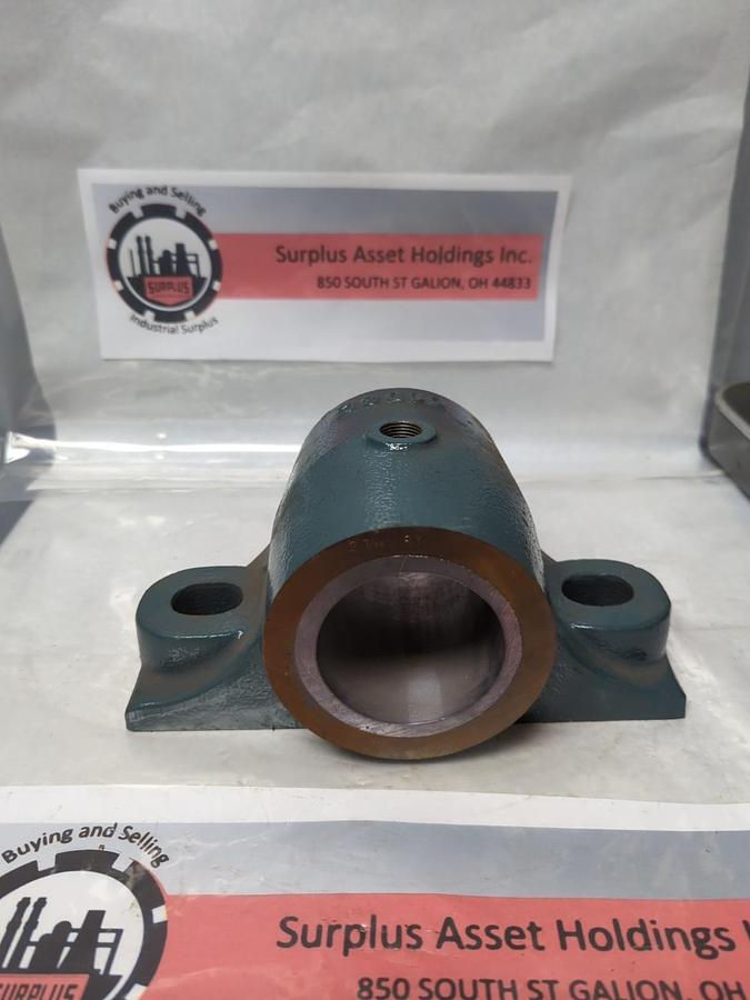 Used DODGE,0061956,PLAIN BEARING PILLOW BLOCK 2-BOLT BASE 2-7/16 INCH BORE PRE-OWNED
