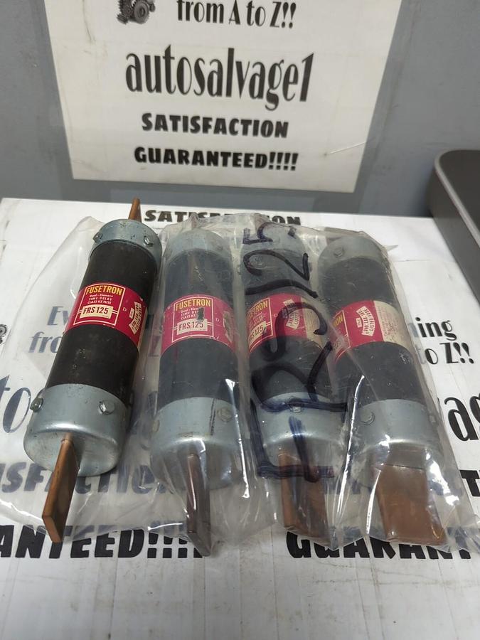 COOPER BUSSMANN,FRS-125,FUSETRON 125 AMP FUSES LOT OF 4 NOS