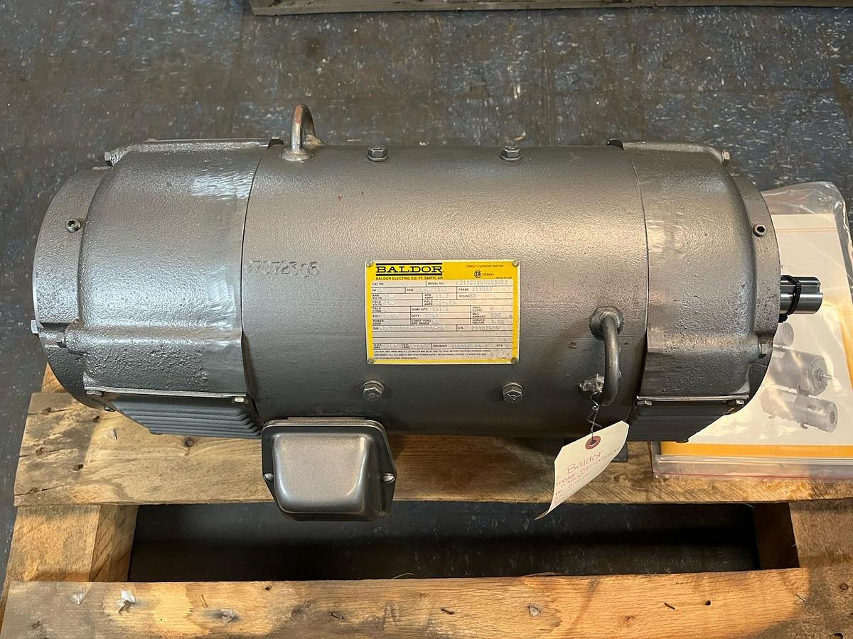 Used BALDOR,2110AT,DC SHUNT WOUND MOTOR 3HP 690/1380RPM 230VDC P21100SS0003000