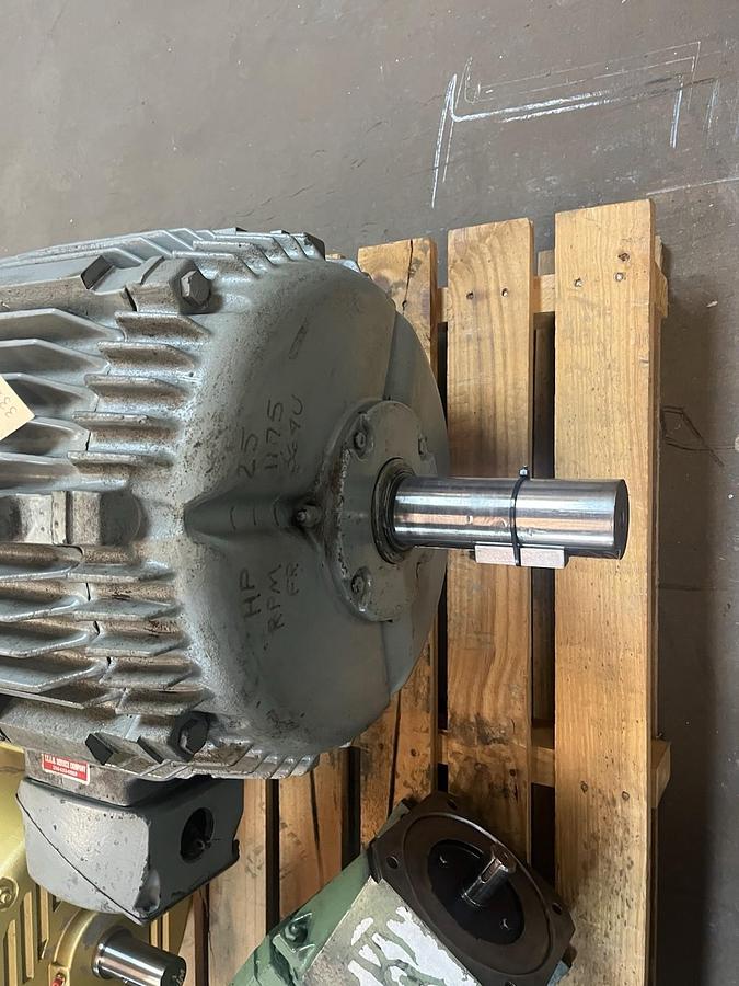 Used WESTINGHOUSE,ABFC,LIFE-LINE MOTOR 25HP 364U 1175RPM 440V 3PH