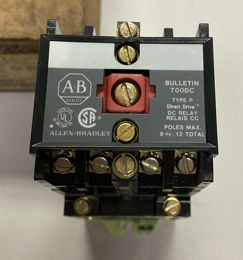 ALLEN BRADLEY,700DC-P440Z1,SER A DC RELAY NOS