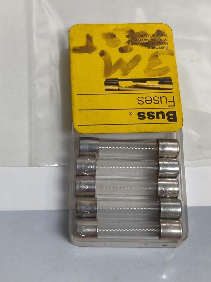 COOPER BUSSMANN,AGC-10,10 AMP FUSE LOT OF 7 NOS